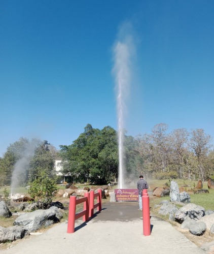 Hot Springs Sankamphaeng